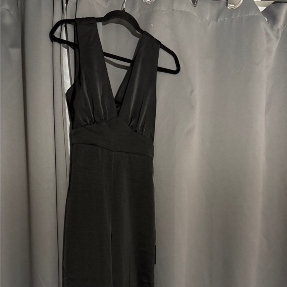 Lulus Satin Jumpsuit Deep V Size XS NEW with Tags